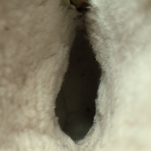 Uggs Brown Leather Kids Boots - Picture 6 of 8